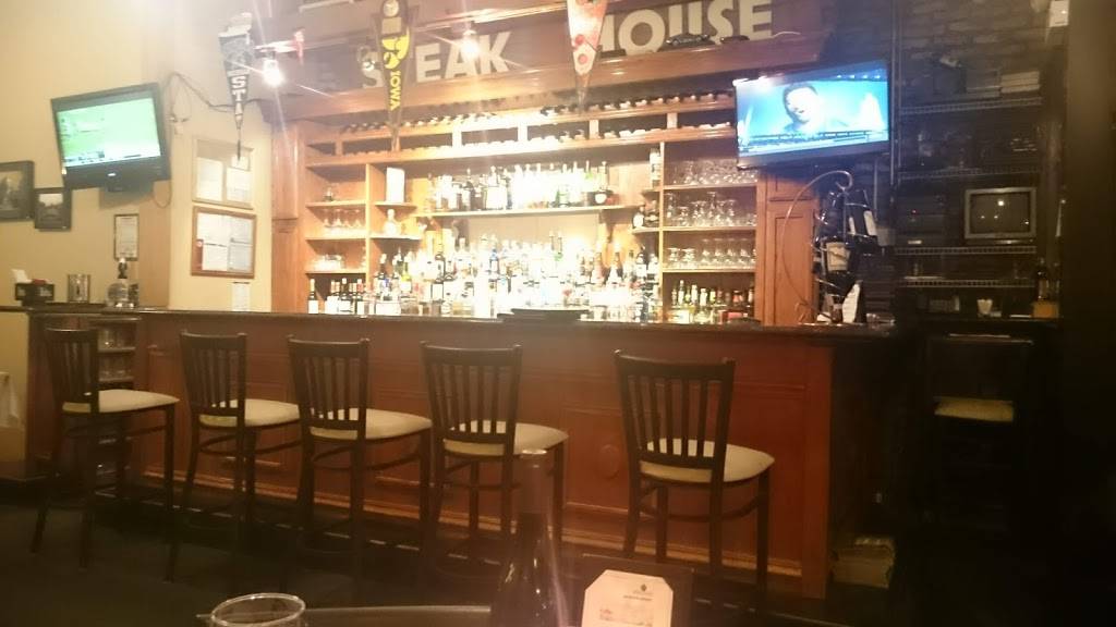 Select Cut Steak House | restaurant | 2808 N Halsted St, Chicago, IL 60657, USA | 7732441500 OR +1 773-244-1500