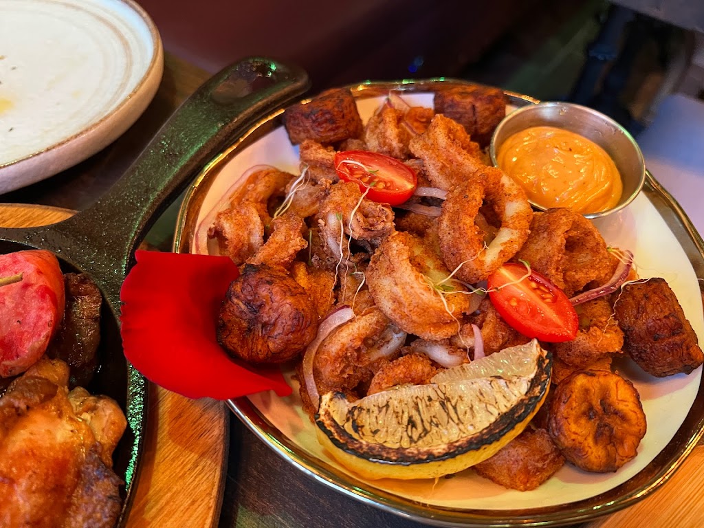 Legacy Bar & Grill | restaurant | 4421 Broadway, New York, NY 10040, USA | 9172617785 OR +1 917-261-7785