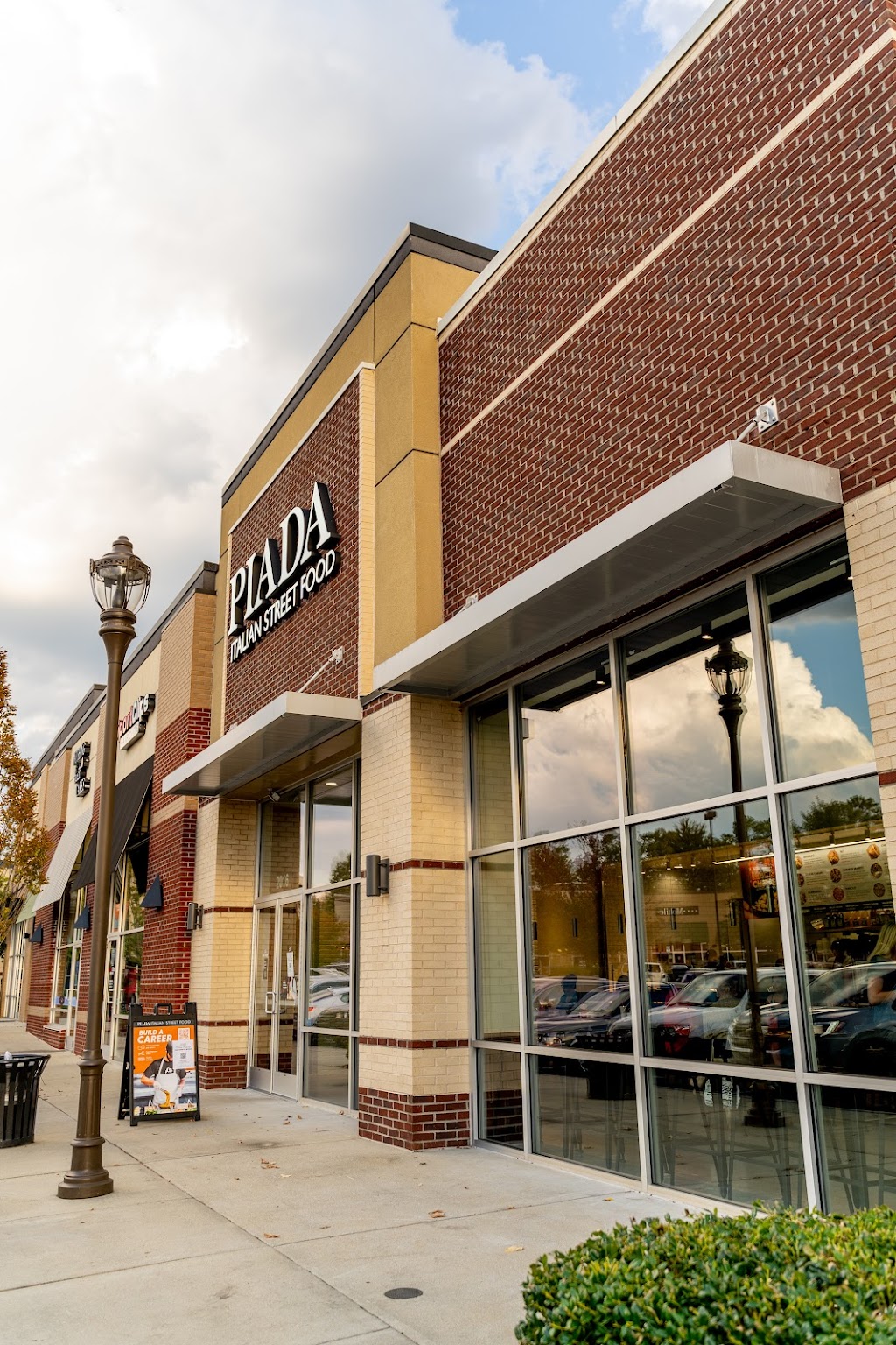 Piada Italian Street Food | restaurant | 2016 Market Center Drive, Morrisville, NC 27560, USA | 9193710787 OR +1 919-371-0787
