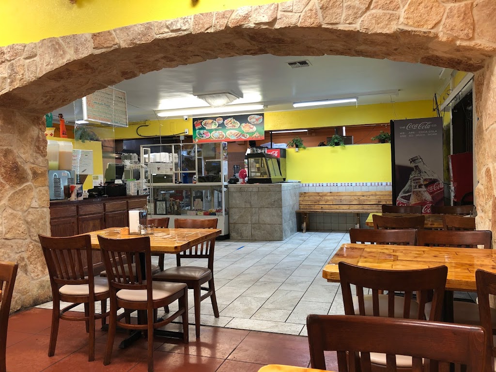 La Choza Taqueria Y Tortilleria | restaurant | 1407 N Grand St, Amarillo, TX 79107, USA | 8063838826 OR +1 806-383-8826