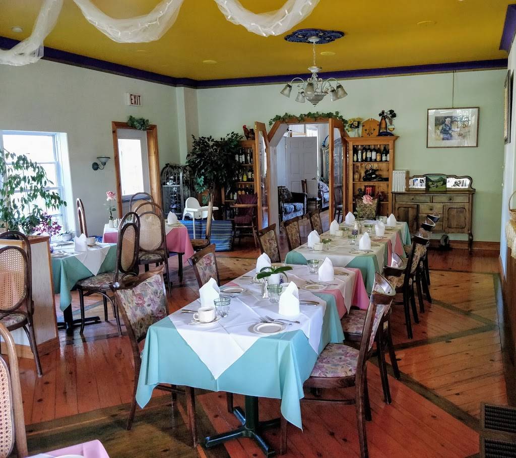 Georgian House 1858 | restaurant | 148 Main St S, Alexandria, ON K0C 1A0, Canada | 6135252219 OR +1 613-525-2219