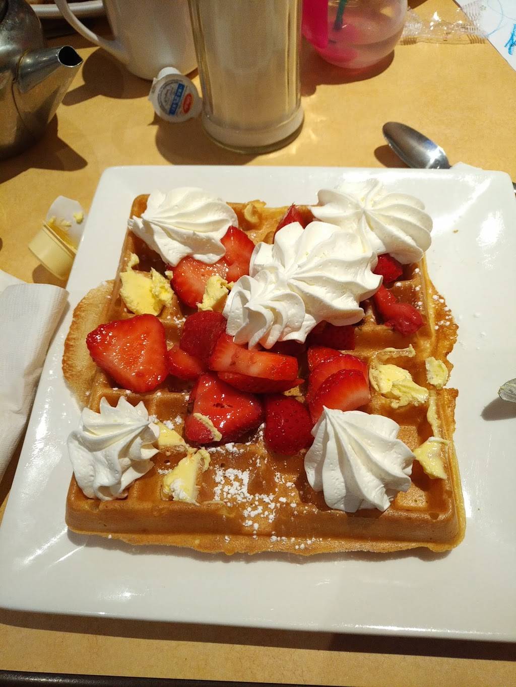 Stacked Pancake & Breakfast House | restaurant | 7905 Yonge St, Innisfil, ON L9S 1K9, Canada | 7052948000 OR +1 705-294-8000