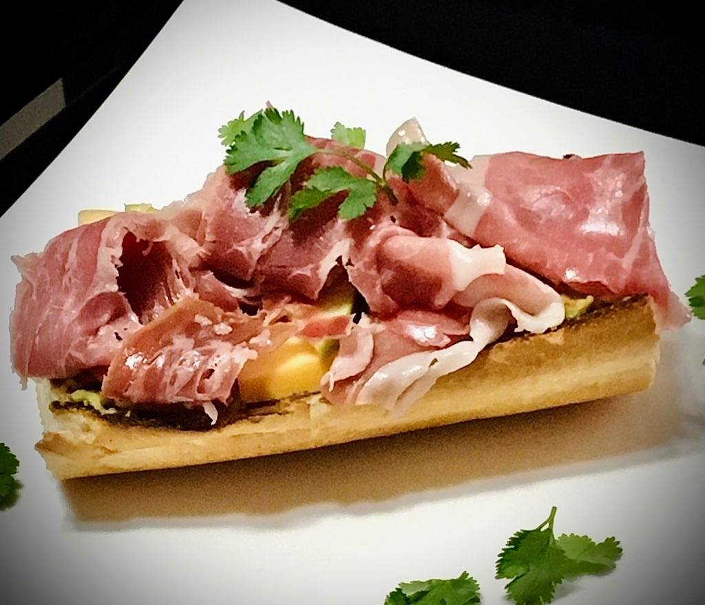 Avocado Theory | restaurant | 17302 Oak Park Ave, Tinley Park, IL 60477, USA | 7085809400 OR +1 708-580-9400