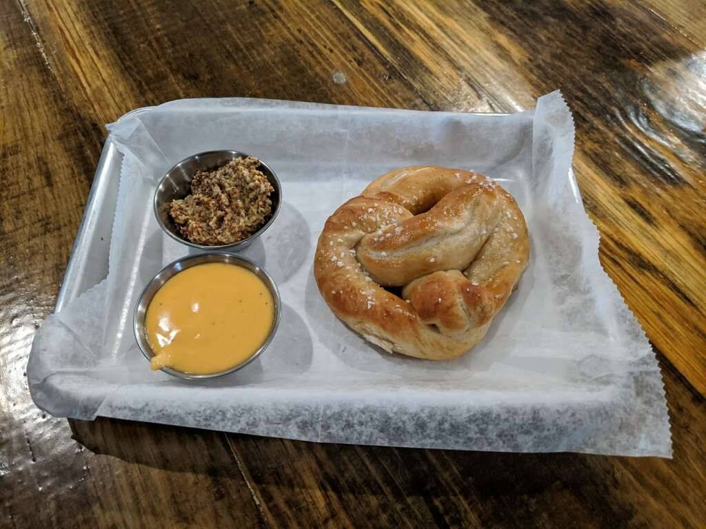 Craft and Draft Irmo | restaurant | 7583 St Andrews Rd, Irmo, SC 29063, USA | 8037084331 OR +1 803-708-4331