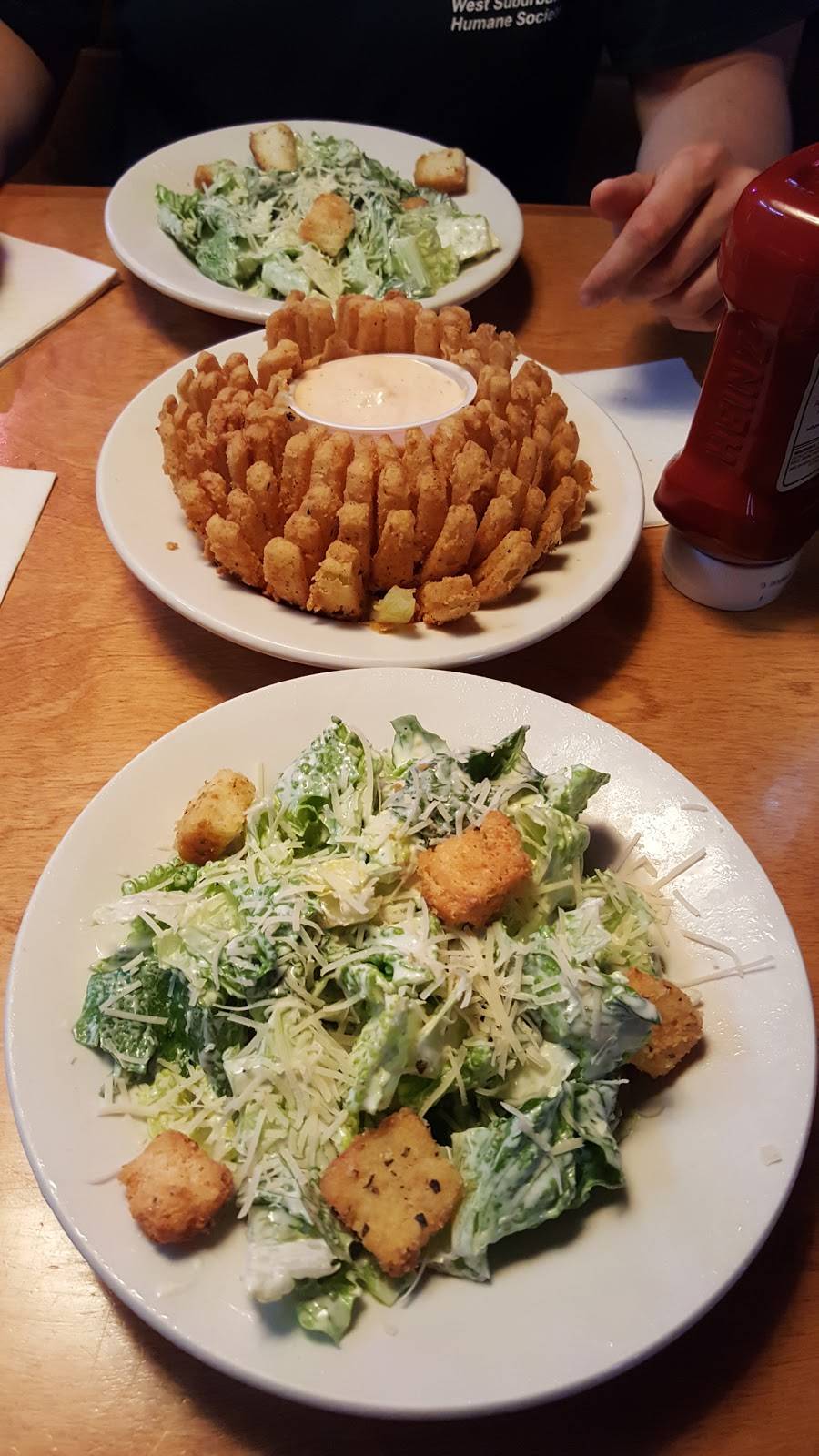 Texas Roadhouse | restaurant | 835 Cog Cir, Crystal Lake, IL 60014, USA | 8153567427 OR +1 815-356-7427