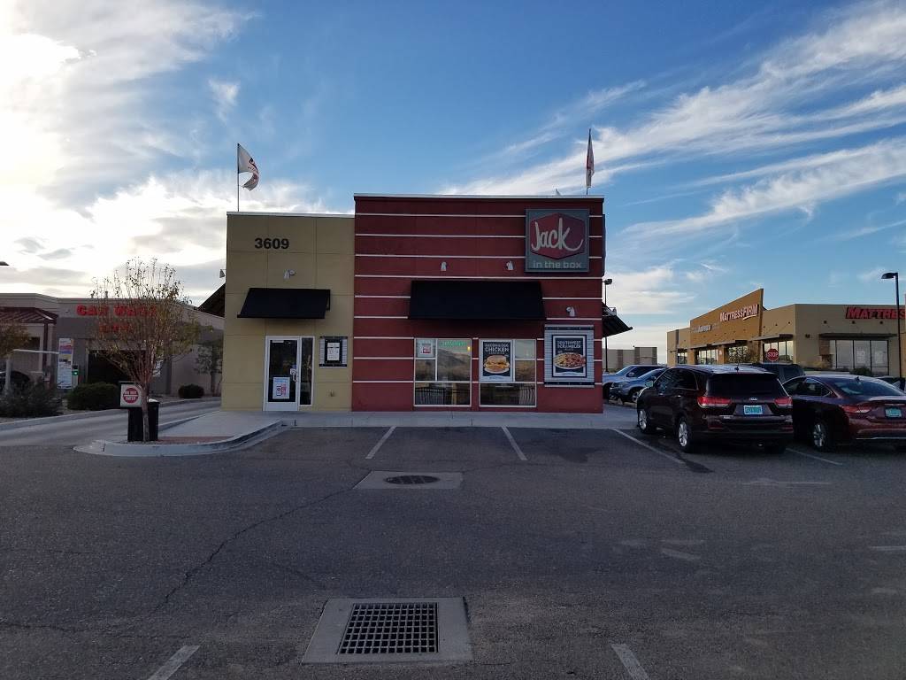 Jack in the Box | restaurant | 3609 NM-528 Ne, Rio Rancho, NM 87144, USA | 5057712100 OR +1 505-771-2100