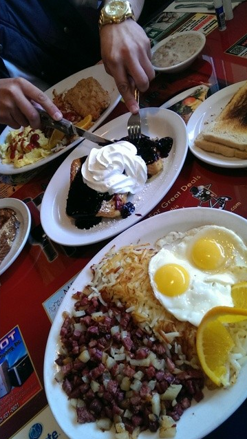 Plum Delicious Family Restaurant | restaurant | 3212 NE Sunset Blvd, Renton, WA 98056, USA | 4252558510 OR +1 425-255-8510