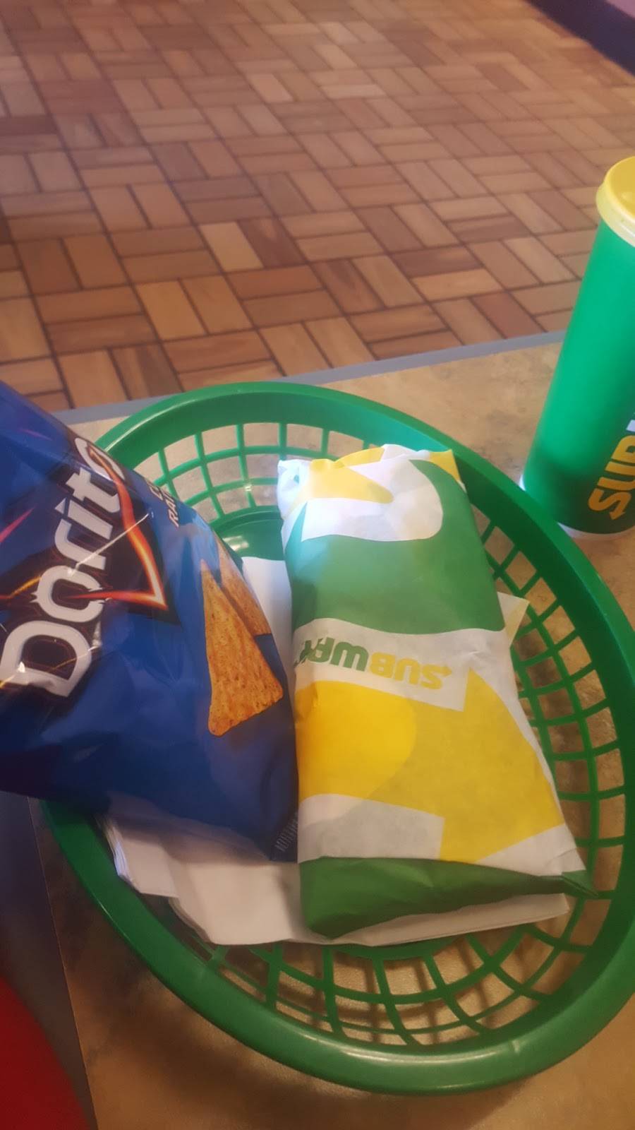 Subway | restaurant | 117 W Broadway Blvd, Jefferson City, TN 37760, USA | 8654754614 OR +1 865-475-4614