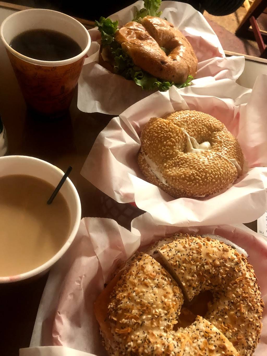 The Bagel Exchange | restaurant | 107 W Center St, Kingsport, TN 37660, USA | 4233985111 OR +1 423-398-5111