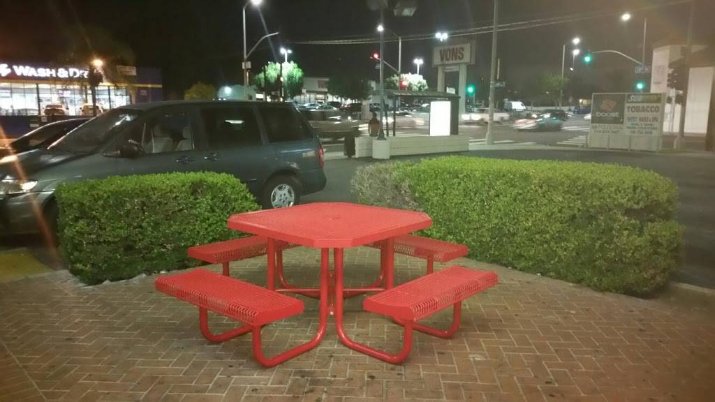 Chefs Corner Pizzaria | restaurant | 1306 S Gaffey St, San Pedro, CA 90731, USA | 3108337447 OR +1 310-833-7447