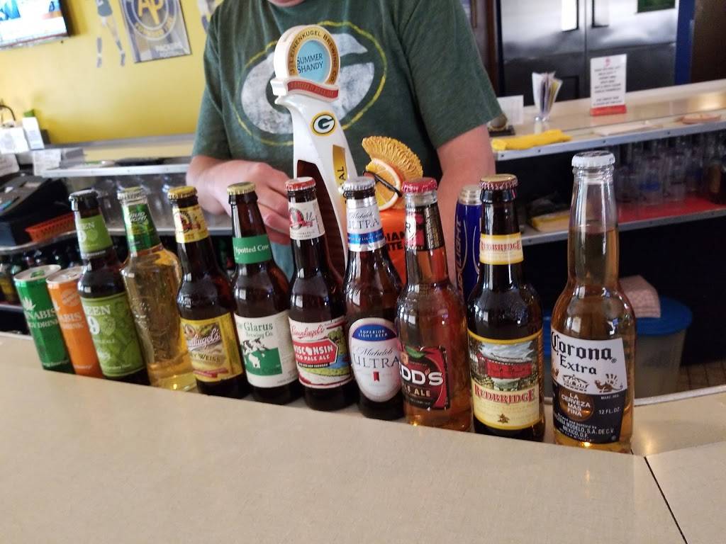 Goal Post Bar & Grill | restaurant | 3007 Manitowoc Rd, Green Bay, WI 54311, USA | 9204681668 OR +1 920-468-1668
