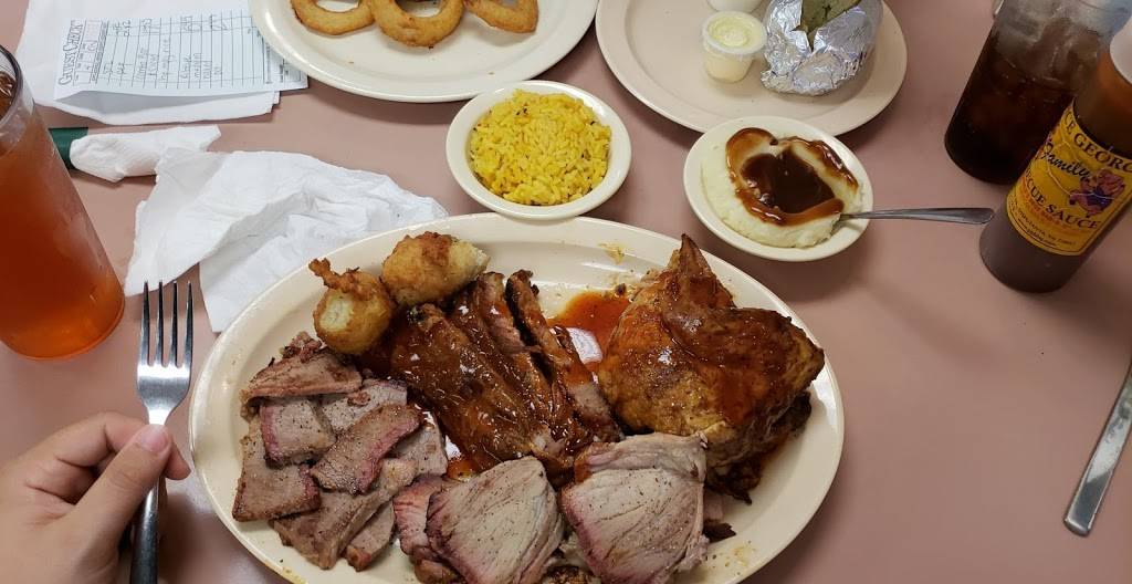 Prince George Family BBQ | restaurant | 4605 County Dr, Disputanta, VA 23842, USA | 8047323278 OR +1 804-732-3278