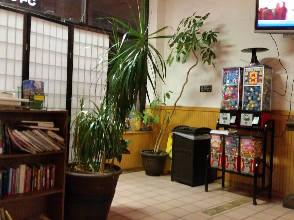 Huangs Express | restaurant | 5462 W Broad St, Richmond, VA 23230, USA | 8046739999 OR +1 804-673-9999