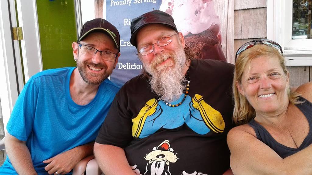 Mojos | restaurant | 5 Ryder St Ext, Provincetown, MA 02657, USA | 5084873140 OR +1 508-487-3140