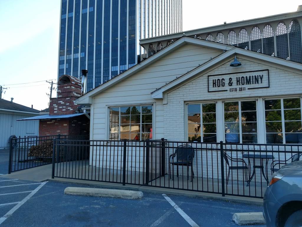 Hog & Hominy | restaurant | 707 W Brookhaven Cir, Memphis, TN 38117, USA | 9012077396 OR +1 901-207-7396