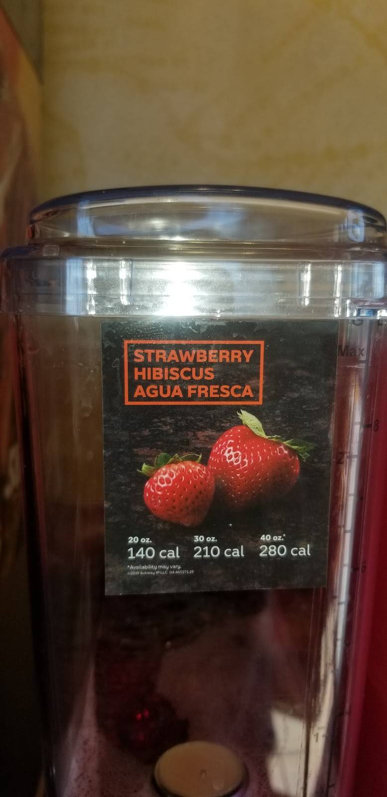 Subway | restaurant | Rainbow Village, 7320 S Rainbow Blvd #105, Las Vegas, NV 89139, USA | 7022700325 OR +1 702-270-0325