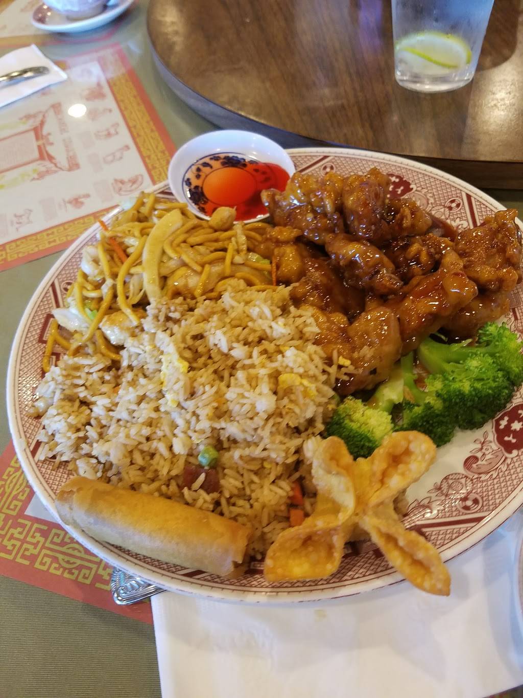 Hings Chinese Cuisine | restaurant | 2933 W Capitol Ave, West Sacramento, CA 95691, USA | 9163713322 OR +1 916-371-3322