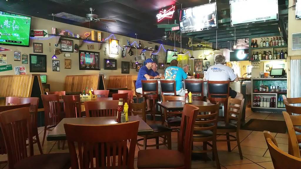 Kelseys On Cortez | restaurant | 7020 Cortez Rd W, Bradenton, FL 34210, USA | 9417828978 OR +1 941-782-8978