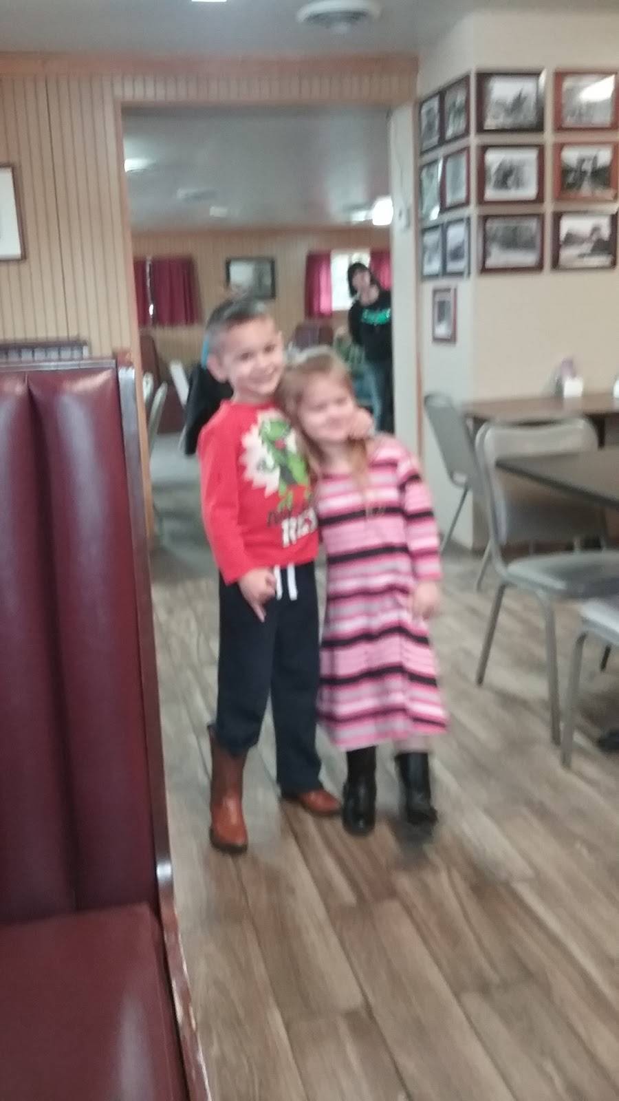 Hav-A-Bite Restaurant | restaurant | 19121 US-52, Metamora, IN 47030, USA | 7656473200 OR +1 765-647-3200