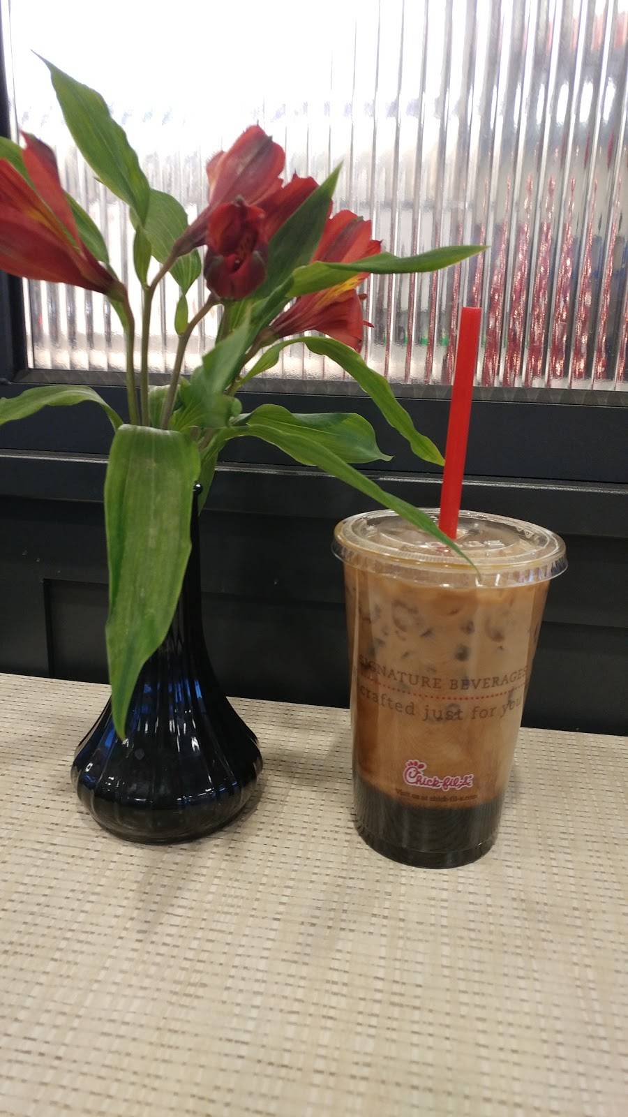 Chick-fil-A | restaurant | 4125 Lemay Ferry Rd, St. Louis, MO 63129, USA | 3148453499 OR +1 314-845-3499