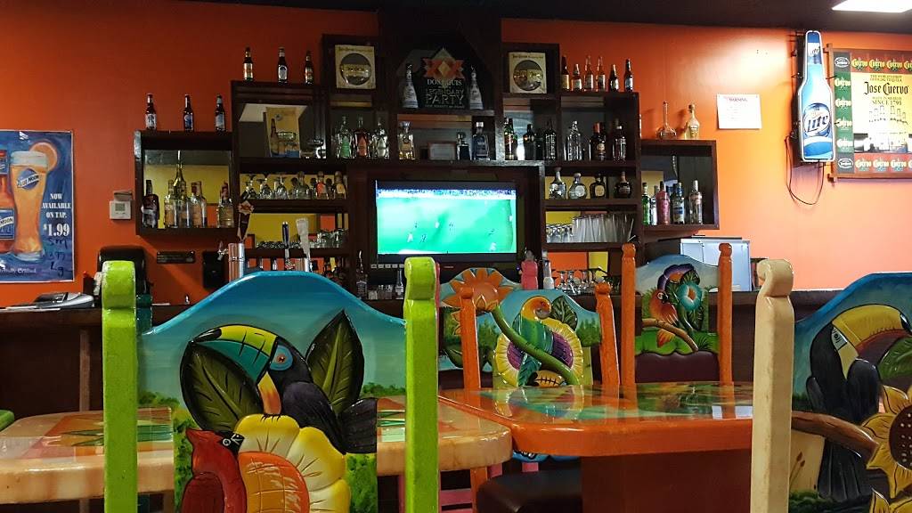 El Cancun | restaurant | 16970 US-64, Somerville, TN 38068, USA | 9014659030 OR +1 901-465-9030