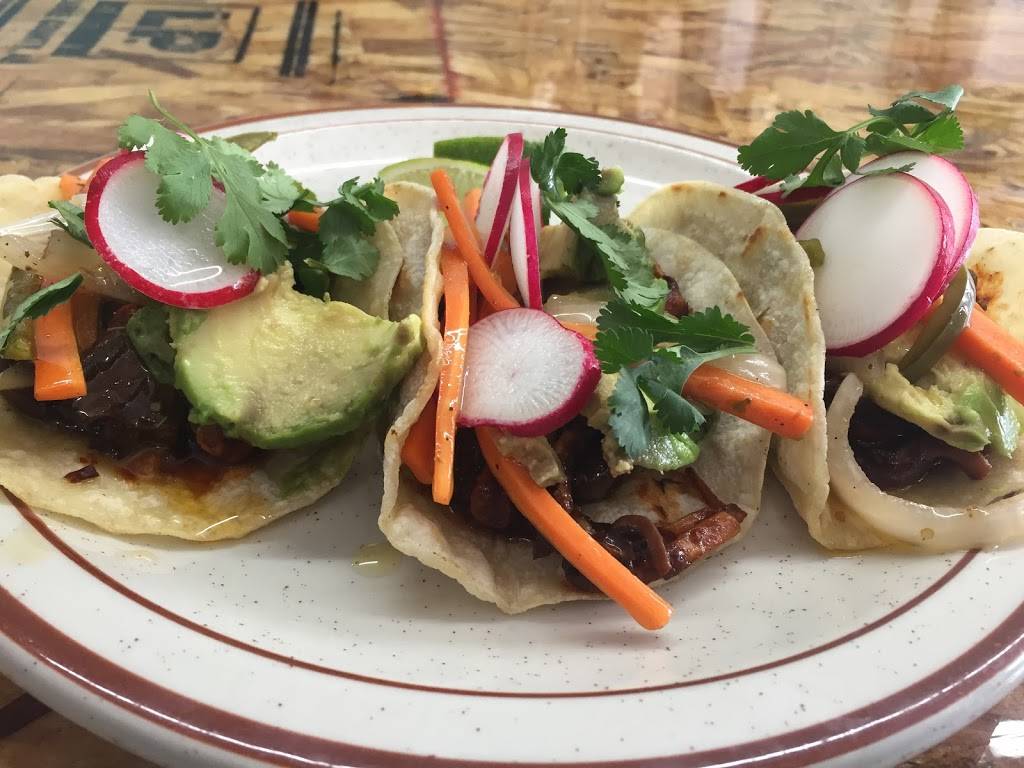 Lo Fi | restaurant | 921 V St, Sacramento, CA 95818, USA | 9169429702 OR +1 916-942-9702