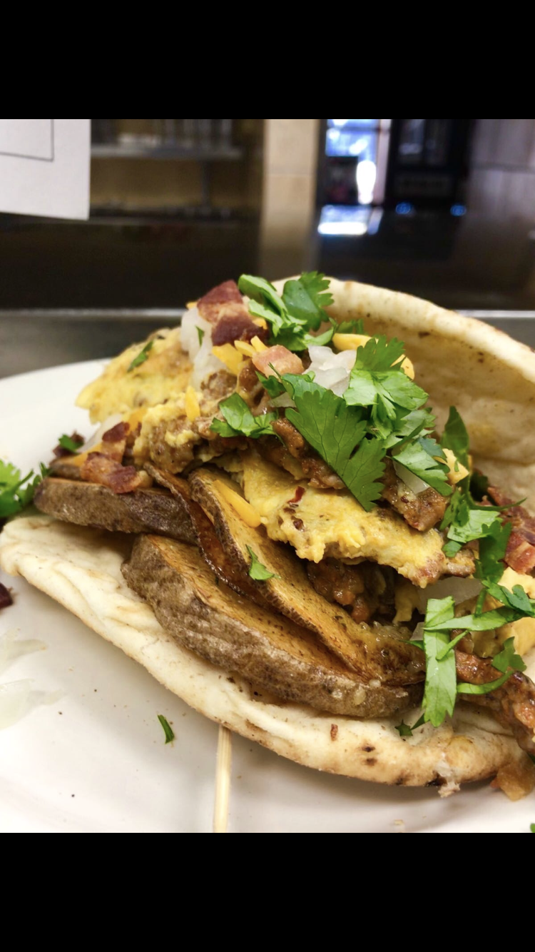 Up & Under Pub and Grill | night club | 2 W Richmond Ave, Point Richmond, CA 94801, USA | 5107781313 OR +1 510-778-1313