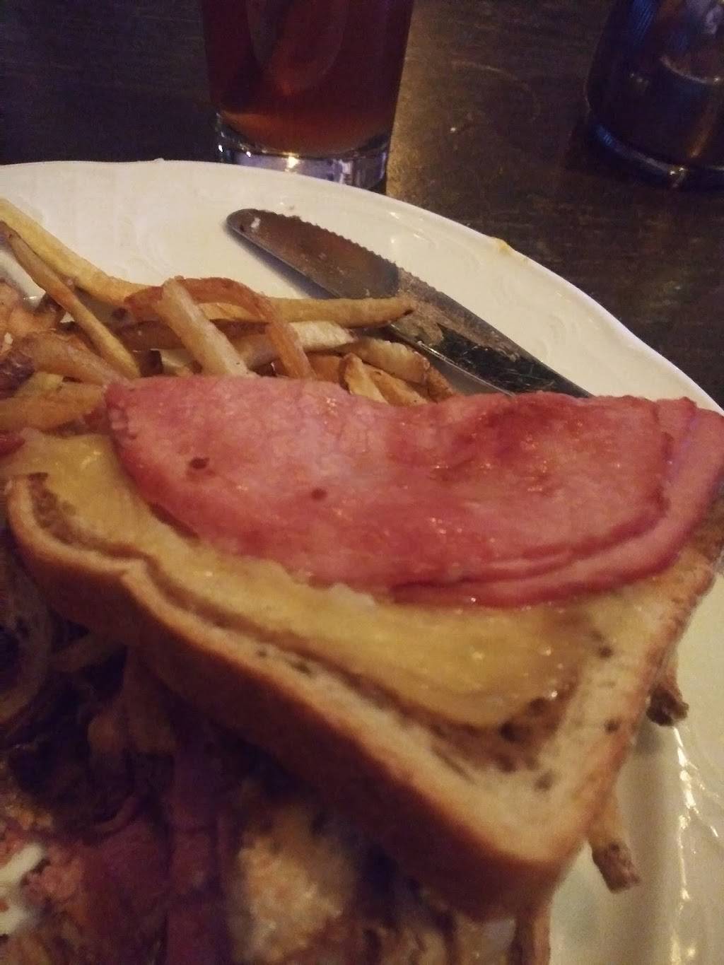 Ritchie McNeelys | restaurant | 2235 Village Walk Dr #147, Henderson, NV 89052, USA | 7023072714 OR +1 702-307-2714