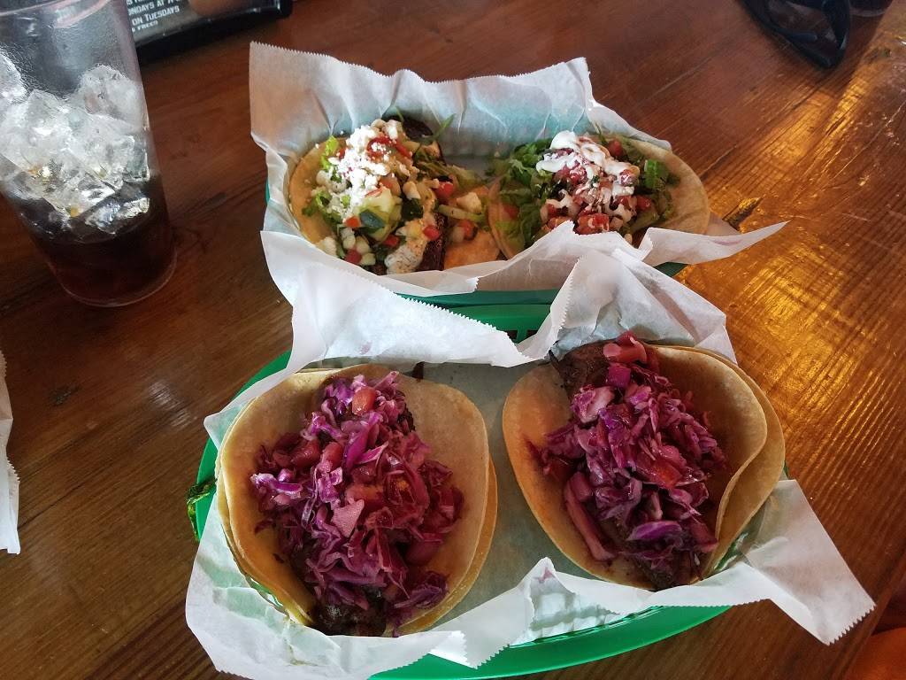 White Duck Taco Shop | restaurant | 126 Buffalo St, Johnson City, TN 37604, USA | 4233289193 OR +1 423-328-9193