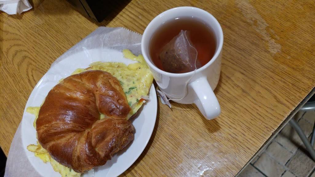 Restaurant Casa Humitas | restaurant | 55 Fleming Ave, Newark, NJ 07105, USA | 9738188940 OR +1 973-818-8940