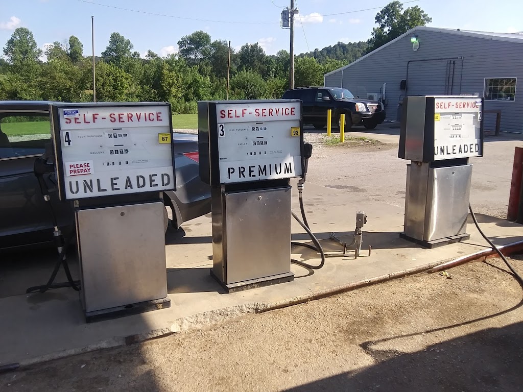 Corner Market | restaurant | 31 Reedyville Rd, Roundhill, KY 42275, USA | 2702864483 OR +1 270-286-4483