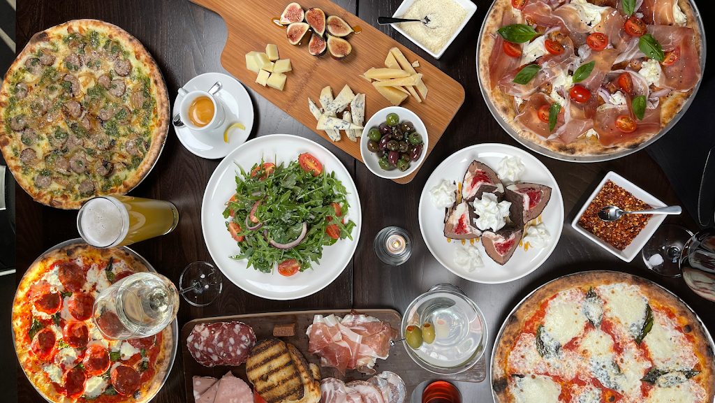 Pizza Bar | restaurant | 320 White Plains Rd, Eastchester, NY 10709, USA | 9142029661 OR +1 914-202-9661