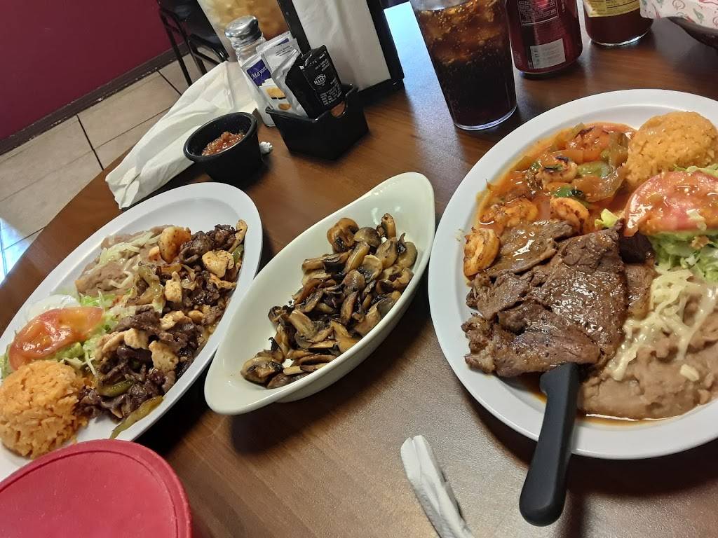 Taqueria Navidad | restaurant | 607 N Springfield St, Berryville, AR 72616, USA | 8704231176 OR +1 870-423-1176