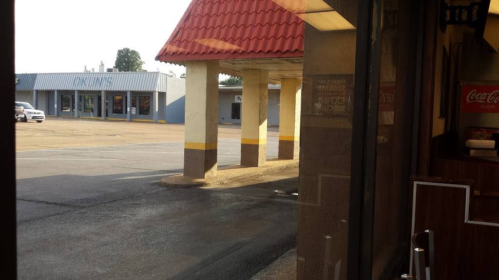 Churchs Chicken | restaurant | 1317 Sunset Dr, Grenada, MS 38901, USA | 6622261458 OR +1 662-226-1458