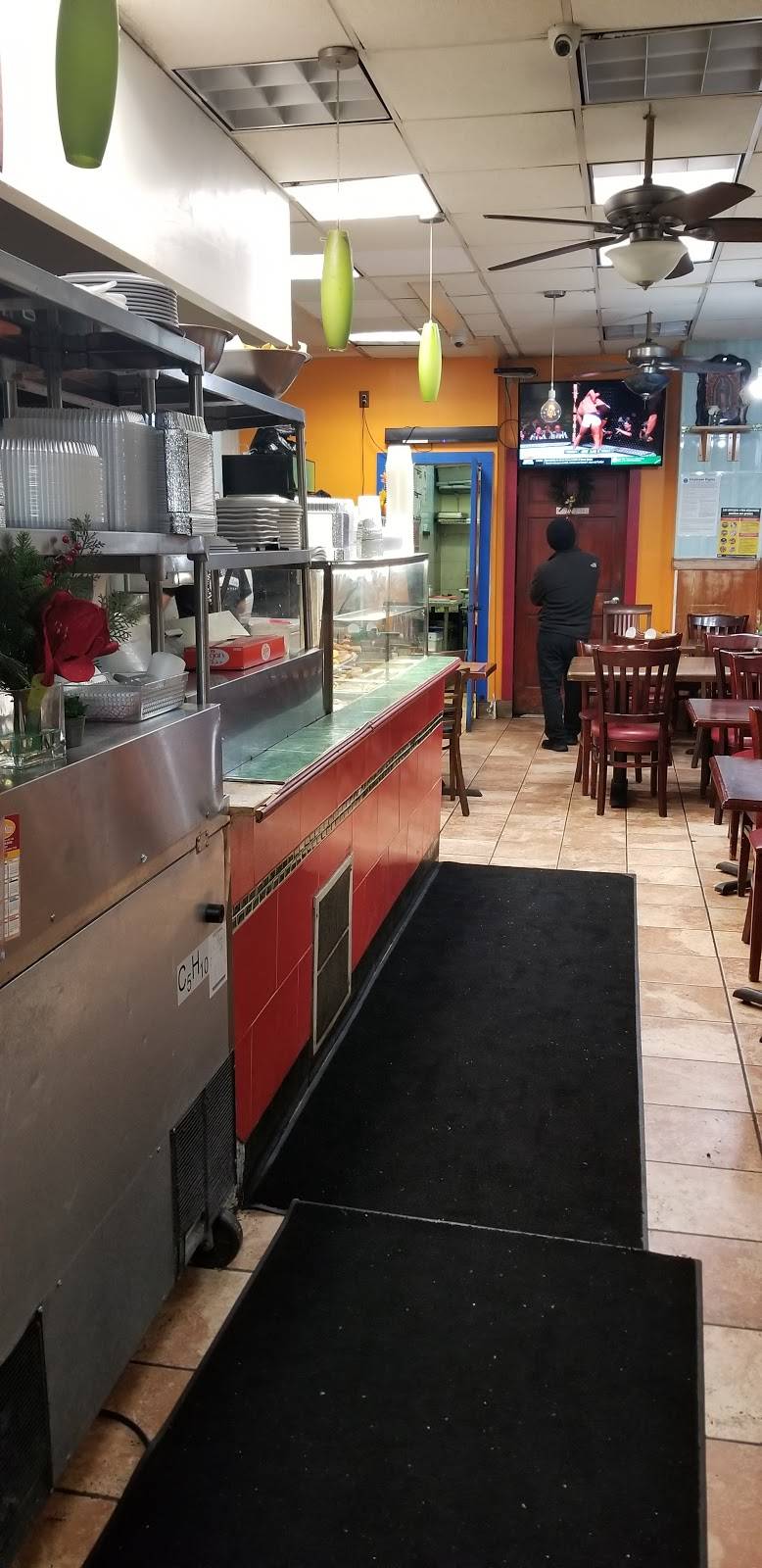 Bellas Place | restaurant | 8777 Sutphin Blvd, Jamaica, NY 11435, USA | 7187395373 OR +1 718-739-5373