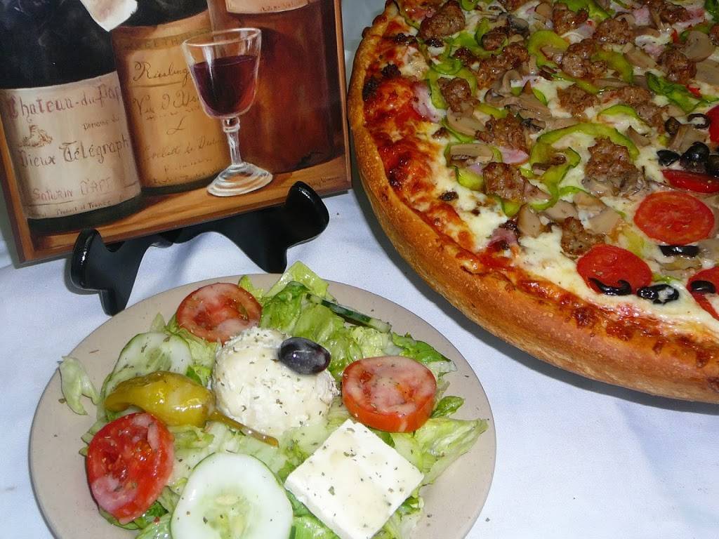 Queens Pizza ToGo | restaurant | 3436 Tampa Rd, Palm Harbor, FL 34684, USA | 7274743797 OR +1 727-474-3797