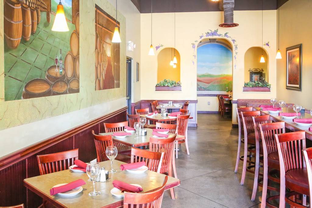 Strings Italian Café | Rock Creek Plaza | restaurant | 2501 Bell Rd, Auburn, CA 95603, USA | 5308868703 OR +1 530-886-8703