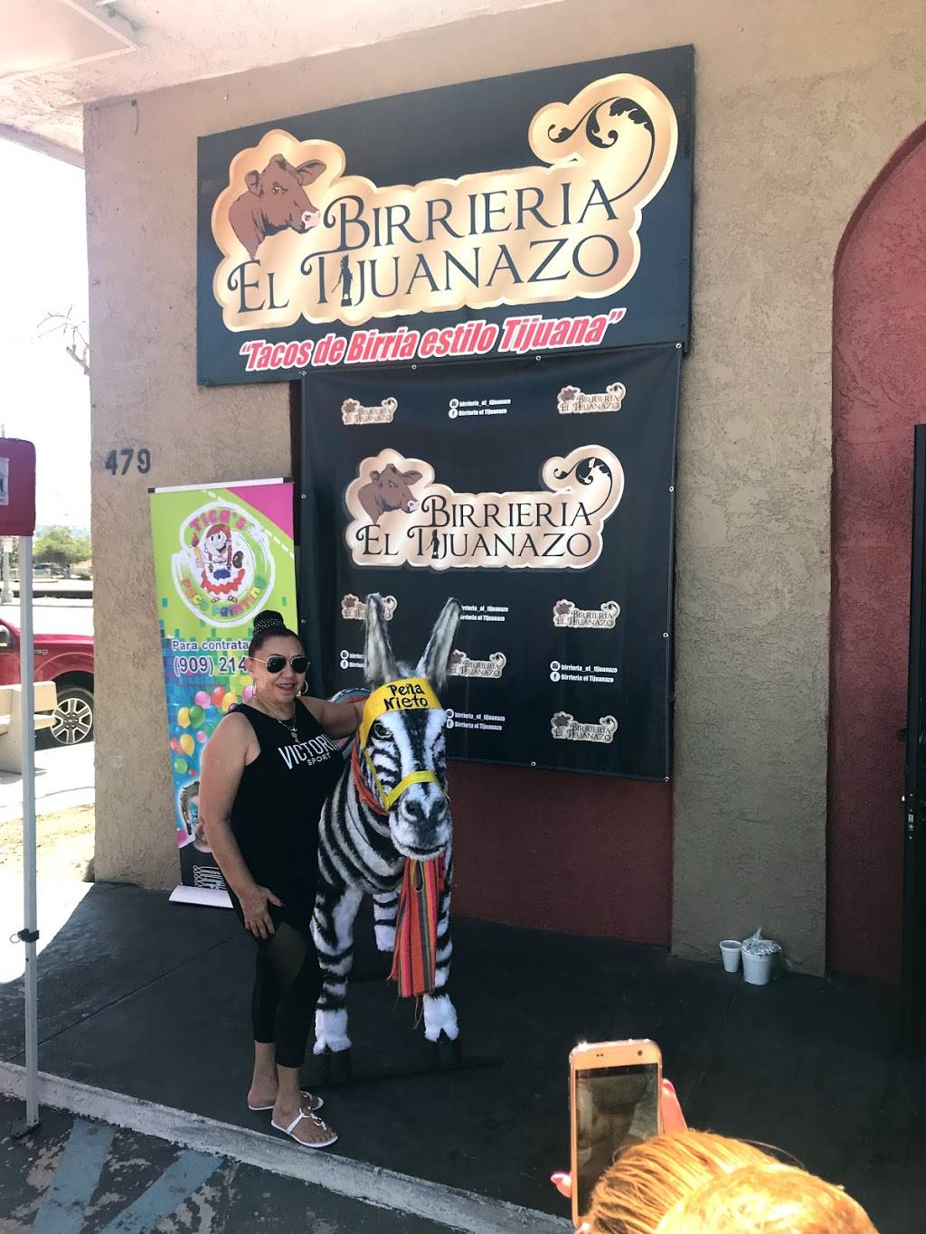 Tijuanaso | restaurant | 475 S La Cadena Dr, Colton, CA 92324, USA | 9092135155 OR +1 909-213-5155