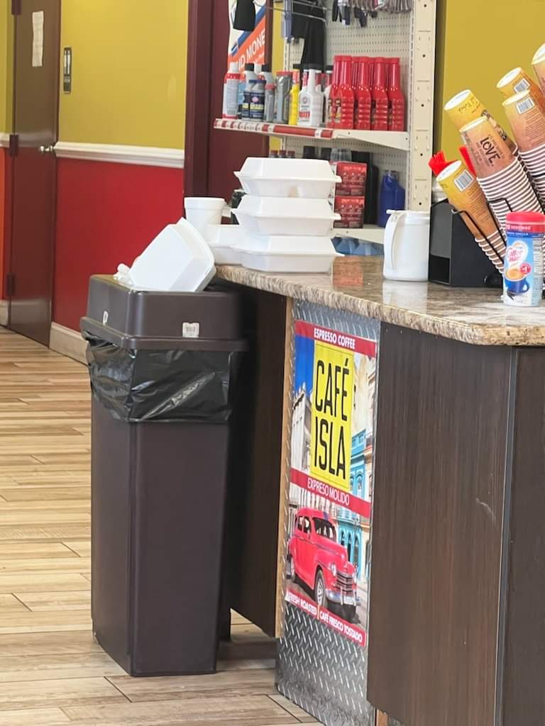 Market Restauran La Chalupa | restaurant | Clementon, NJ 08021, USA | 8562584448 OR +1 856-258-4448