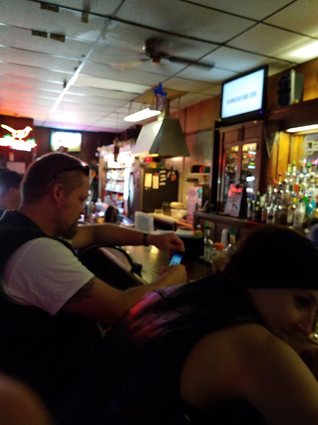 Schnitz | restaurant | 215 S 5th St, Menno, SD 57045, USA | 6053875454 OR +1 605-387-5454