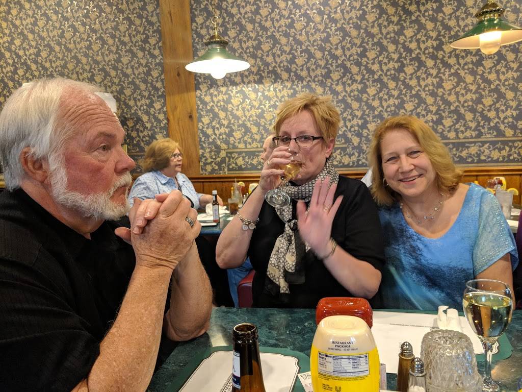 Fishermans Catch Restaurant & Lounge | restaurant | 1 Maurice Dr, Forest Hill, MD 21050, USA | 4108383900 OR +1 410-838-3900