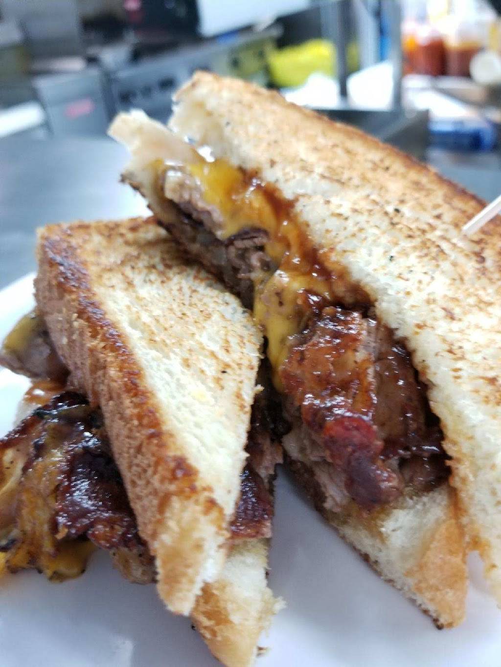 Sugar Creek Brickhouse | restaurant | 5821 W US Hwy 40, Greenfield, IN 46140, USA | 3179476571 OR +1 317-947-6571