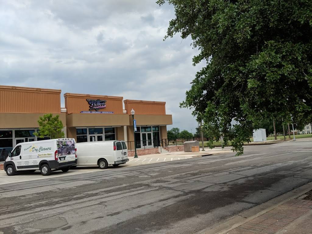 Putters: Arcade - Mini Golf - Sports Bar | restaurant | 320 S 2nd St, Waco, TX 76701, USA | 2543405198 OR +1 254-340-5198