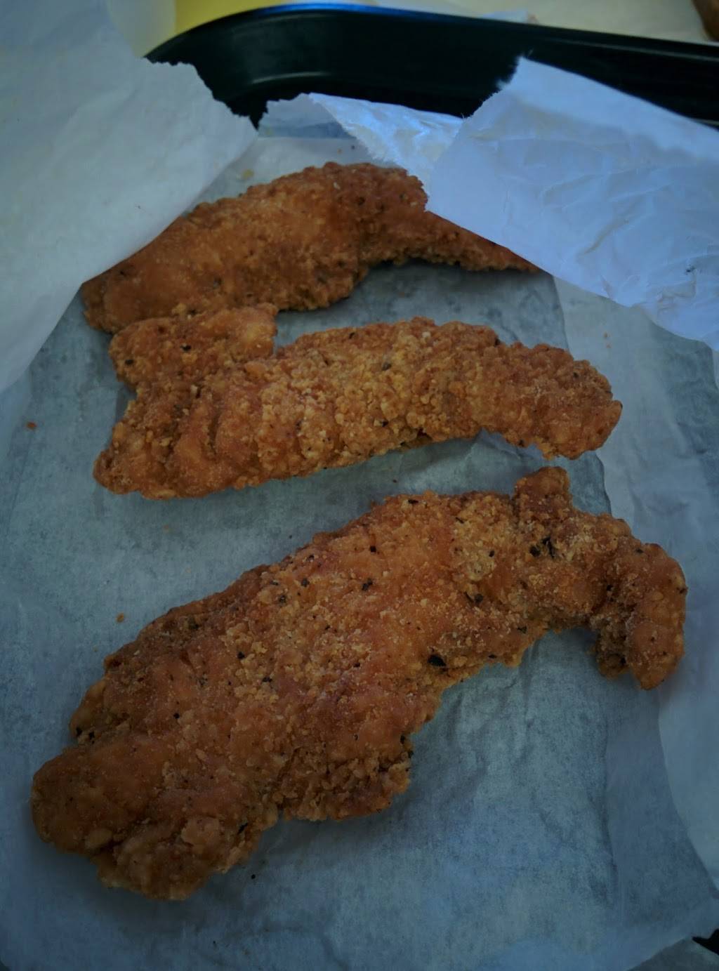 Happy Dog | restaurant | 18962 Sonoma Hwy, Sonoma, CA 95476, USA | 7079356211 OR +1 707-935-6211