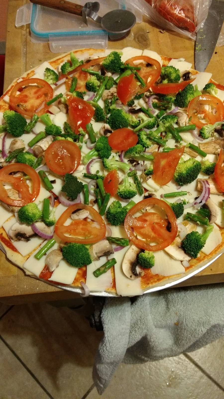 R&S pizza | restaurant | Comisionistas 7402, Pedregalde Sta Julia, 22604 Tijuana, B.C., Mexico | 016646876225 OR +52 664 687 6225