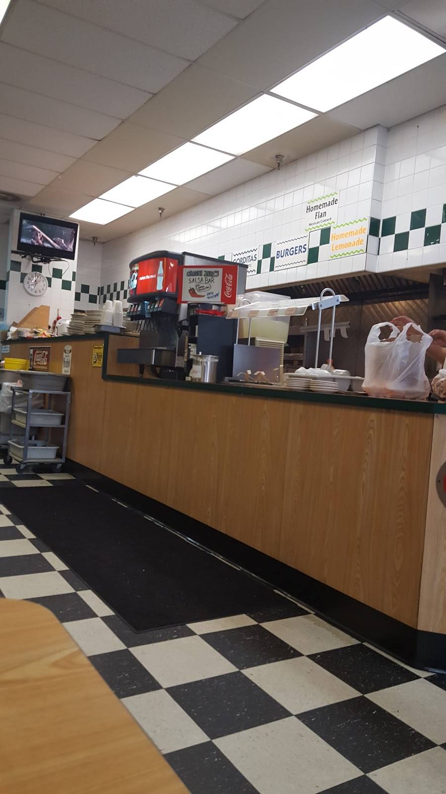 Grande Jakes Fresh Mexican Grill | restaurant | 2122 Grand Ave, Lindenhurst, IL 60046, USA | 8472651411 OR +1 847-265-1411