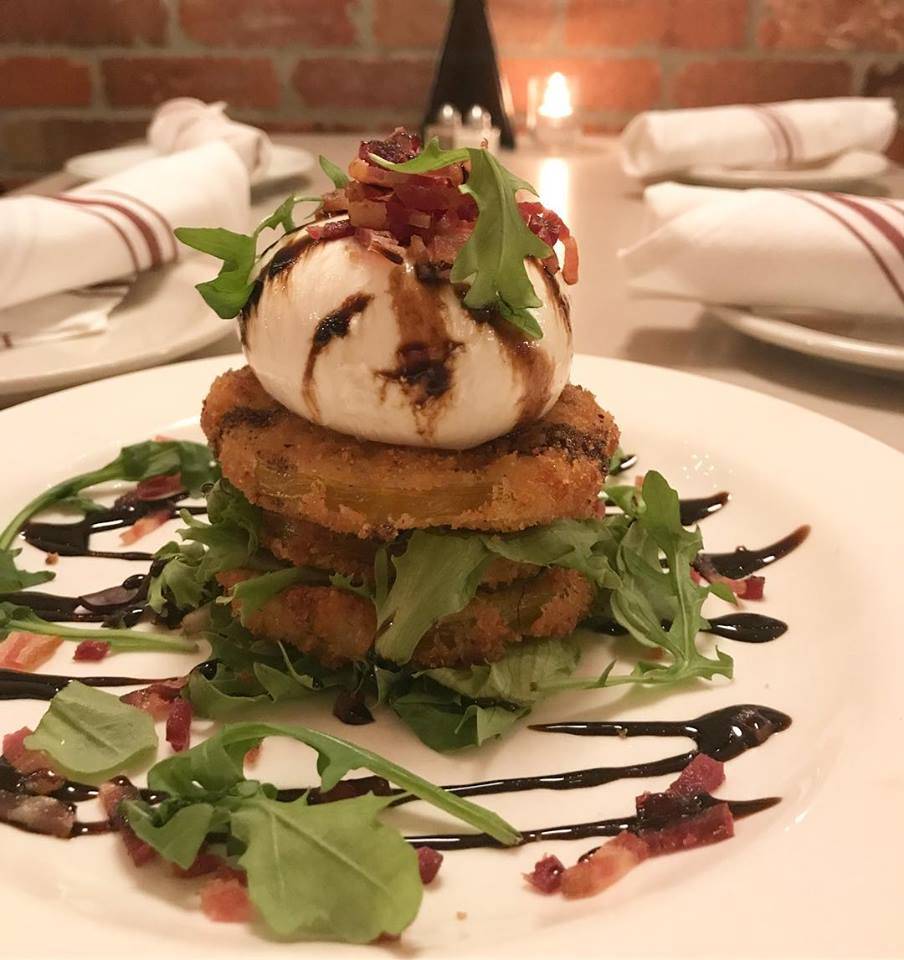 The Paramount | restaurant | 667 E Broadway, Boston, MA 02127, USA | 6172699999 OR +1 617-269-9999