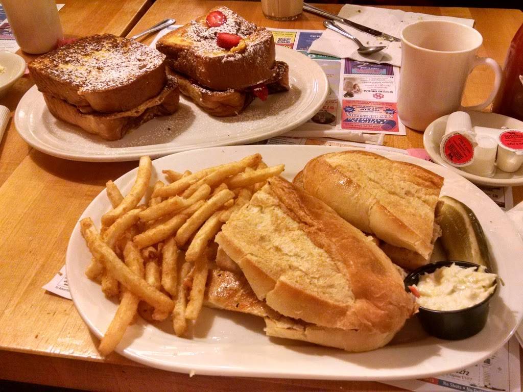 Country Pancake House | restaurant | 140 E Ridgewood Ave, Ridgewood, NJ 07450, USA | 2014448395 OR +1 201-444-8395