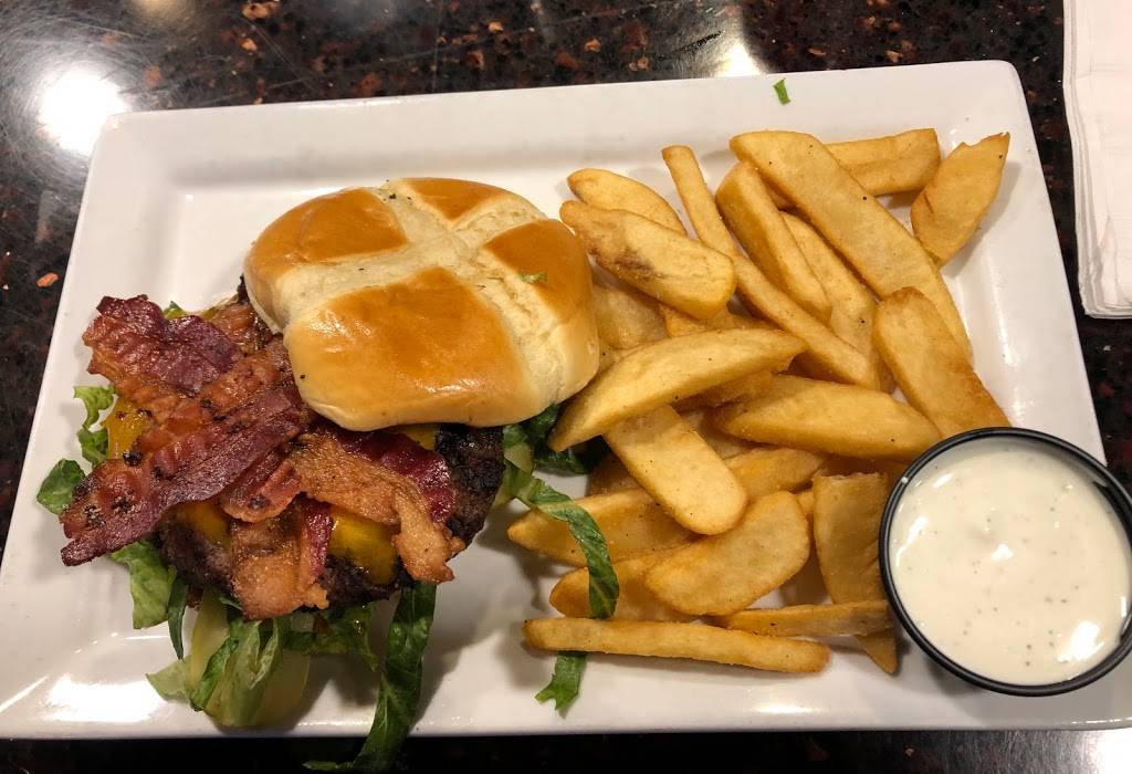 Red Robin Gourmet Burgers and Brews | restaurant | 701 E Harmony Rd, Fort Collins, CO 80525, USA | 9702230111 OR +1 970-223-0111