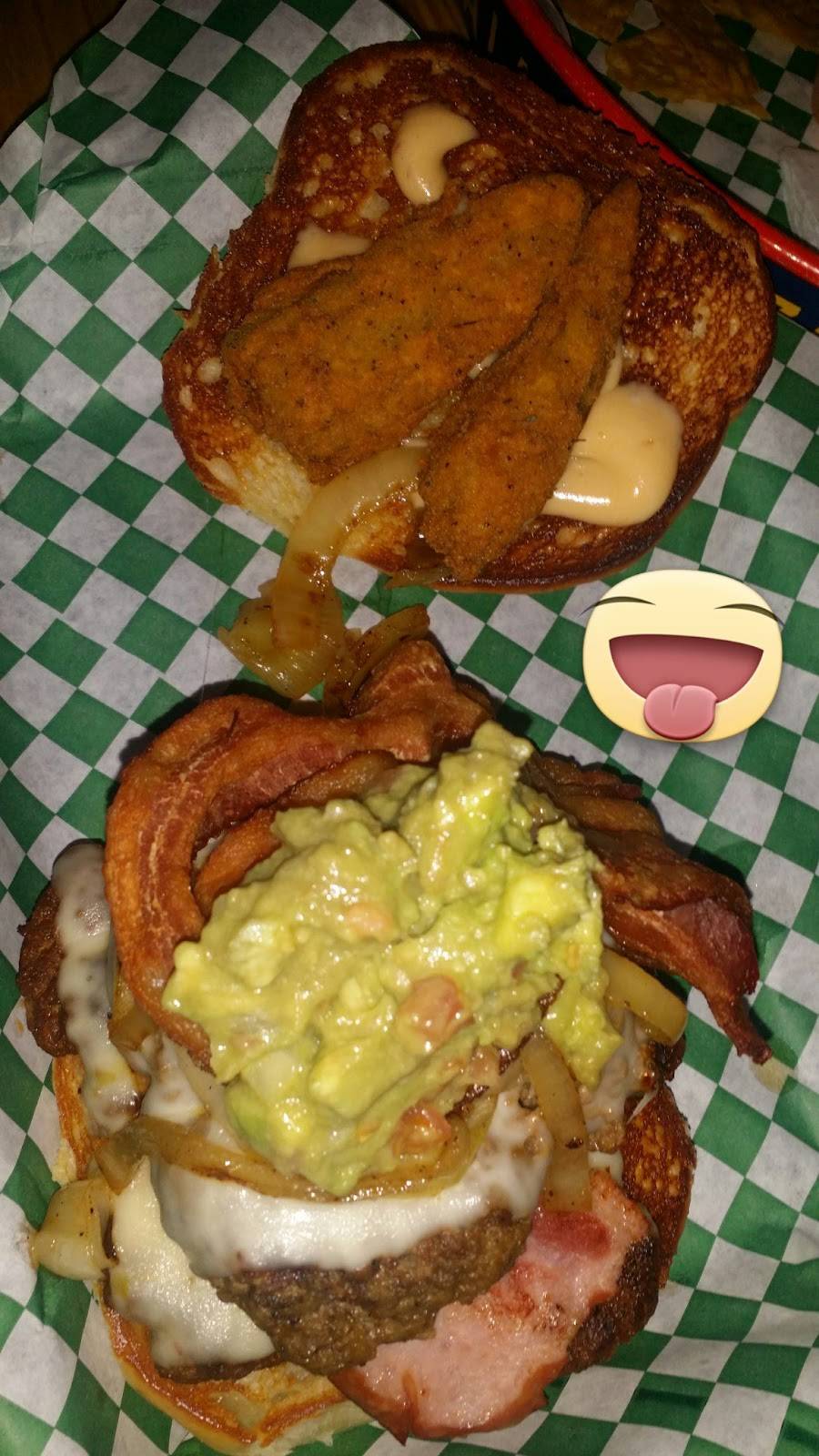 Chuyitos Texican Burgers & Cantina | restaurant | 1521 N Main St, Fort Worth, TX 76164, USA | 8178879322 OR +1 817-887-9322